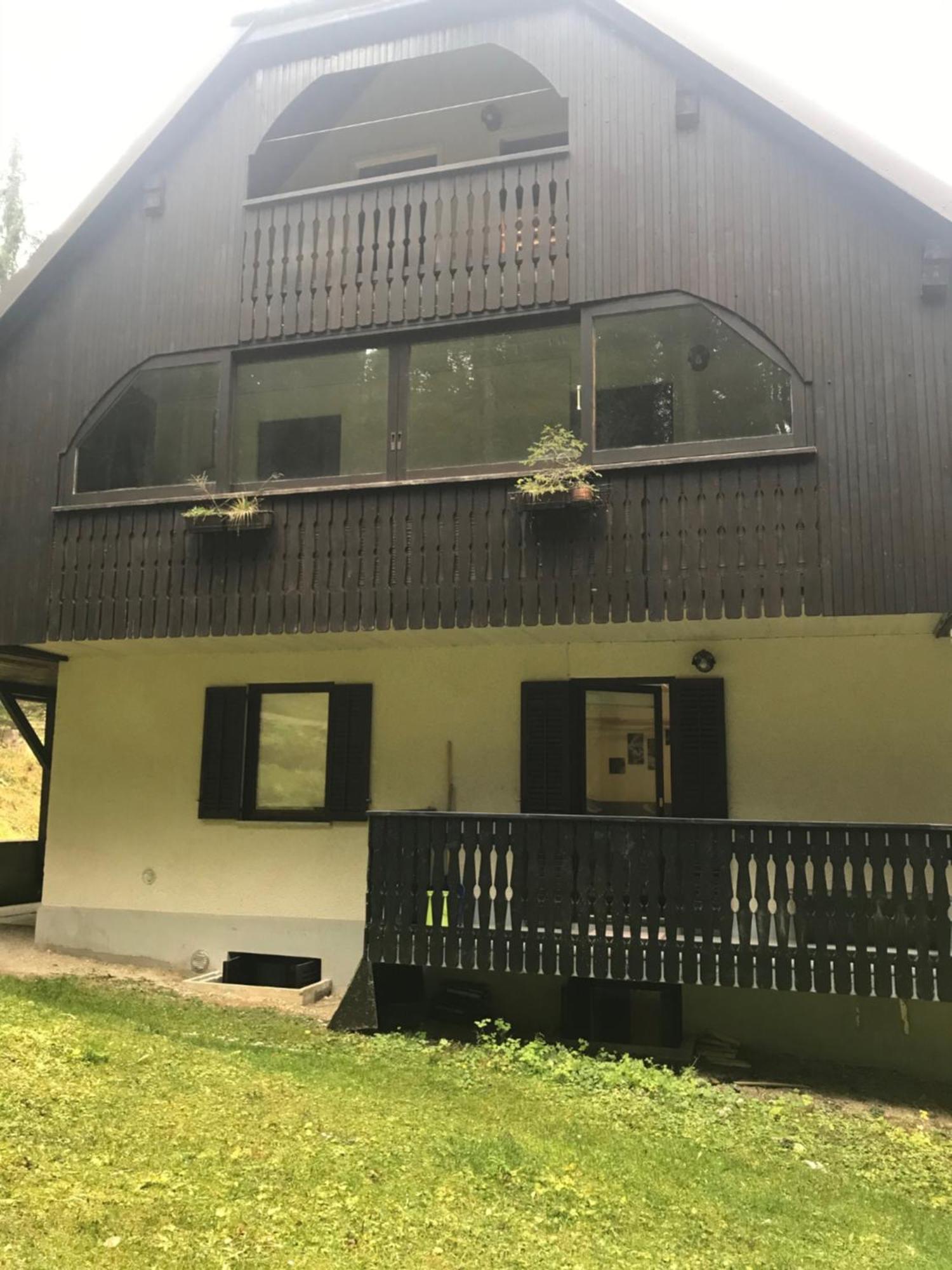 Apartma Anja Zgornje Gorje Extérieur photo
